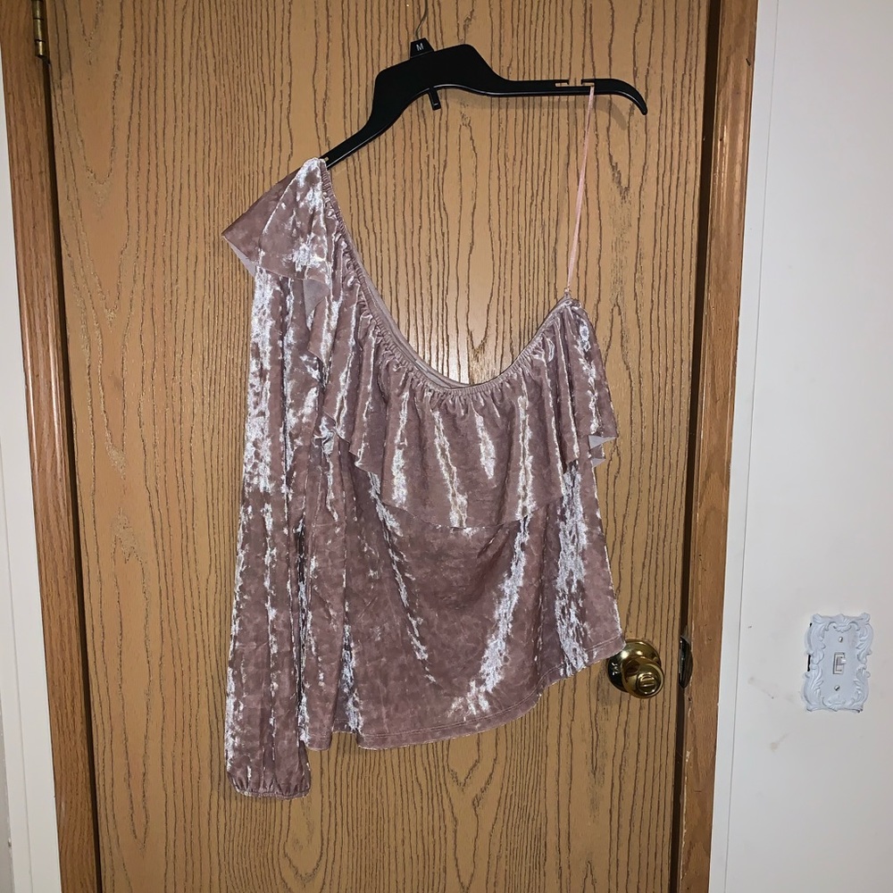One shoulder crush velvet shirt